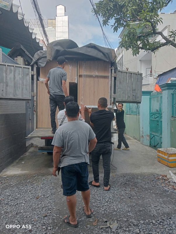 Dịch vụ bốc xếp hàng hóa giá rẻ, hỗ trợ nhanh tại Bình Dương